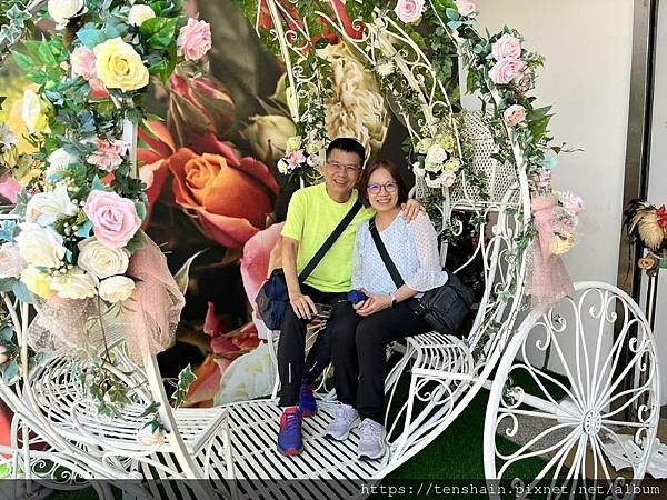 【宜蘭礁溪美食】《皇家花園餐廳》粵式脆皮烤雞,風味獨特;公雞 【宜蘭礁溪美食】《皇家花園餐廳》粵式脆皮烤雞,風味獨特;公雞