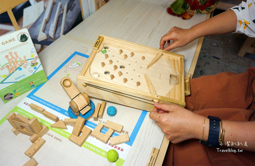 台中后里景點》木匠兄妹木工房．親子景點,好玩DIY木工體驗,戶外沙坑,庭園下午茶,IG拍照熱門打卡景點! - 小潔趴趴走旅遊札記