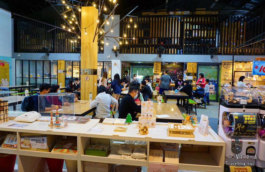 台中后里景點》木匠兄妹木工房．親子景點,好玩DIY木工體驗,戶外沙坑,庭園下午茶,IG拍照熱門打卡景點! - 小潔趴趴走旅遊札記