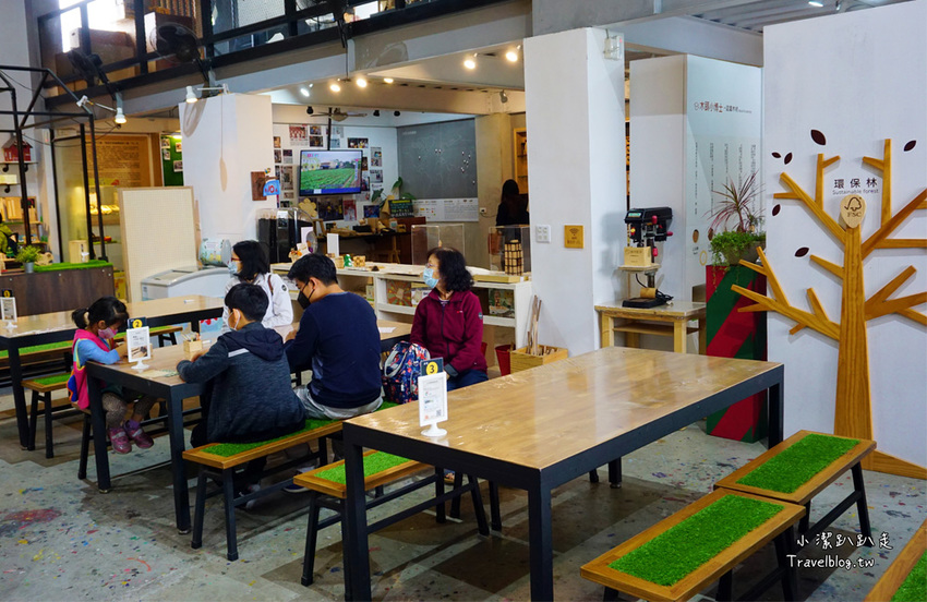 台中后里景點》木匠兄妹木工房．親子景點,好玩DIY木工體驗,戶外沙坑,庭園下午茶,IG拍照熱門打卡景點! - 小潔趴趴走旅遊札記