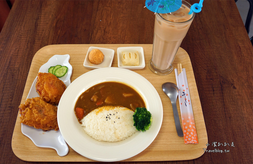 台中后里景點》木匠兄妹木工房．親子景點,好玩DIY木工體驗,戶外沙坑,庭園下午茶,IG拍照熱門打卡景點! - 小潔趴趴走旅遊札記