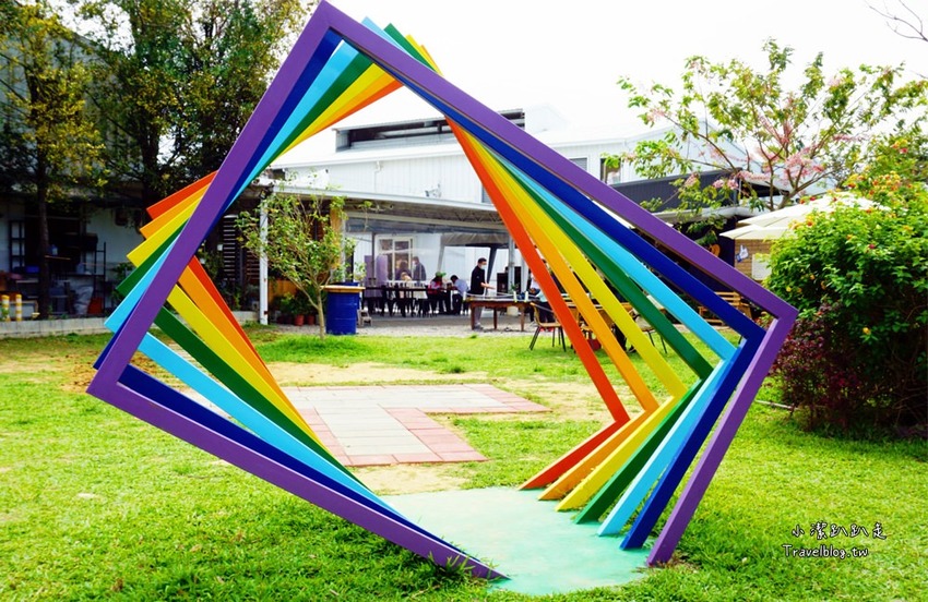 台中后里景點》木匠兄妹木工房．親子景點,好玩DIY木工體驗,戶外沙坑,庭園下午茶,IG拍照熱門打卡景點! - 小潔趴趴走旅遊札記