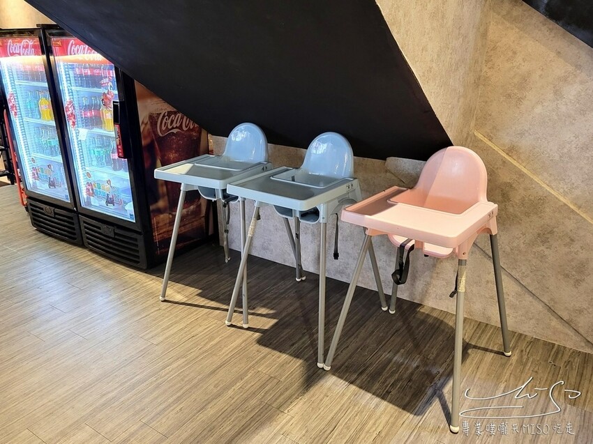 【中壢美食】石垣島燒肉 ➤ 499雞豬牛海鮮吃到飽！服務好，肉肉控必吃！空間環境舒適，抽風完善！中壢燒肉推