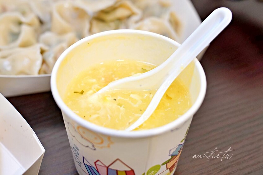 【新竹】東區｜我媽的水餃，厚厚蛋燒爆蛋煎餃，小巷弄裡的手工水餃！