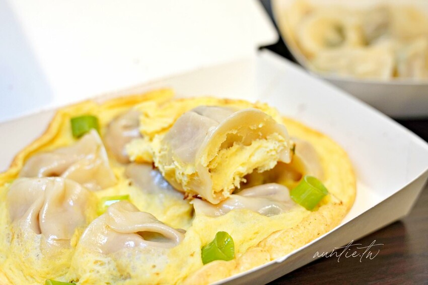 【新竹】東區｜我媽的水餃，厚厚蛋燒爆蛋煎餃，小巷弄裡的手工水餃！