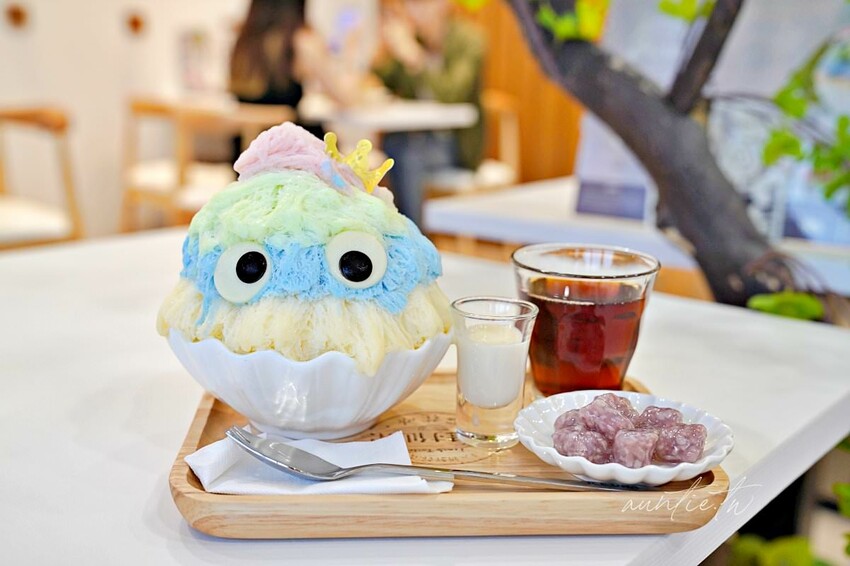 【台中】梧棲｜冰封仙果雪怪冰，吸睛馬卡龍皇后，入口即化細緻雪花冰