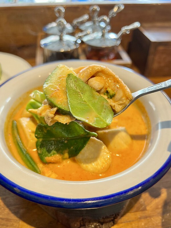 【台灣，高雄市，前金區】2022年高雄米其林必比登推介餐廳(Bib Gourmand)～帕泰padthai，一秒鐘到