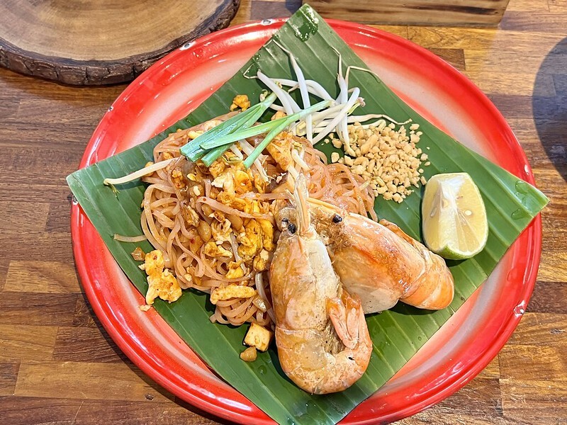 【台灣，高雄市，前金區】2022年高雄米其林必比登推介餐廳(Bib Gourmand)～帕泰padthai，一秒鐘到