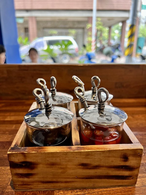 【台灣，高雄市，前金區】2022年高雄米其林必比登推介餐廳(Bib Gourmand)～帕泰padthai，一秒鐘到