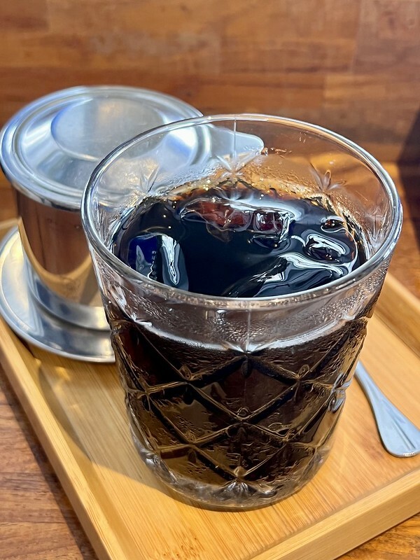 【台灣，高雄市，前金區】2022年高雄米其林必比登推介餐廳(Bib Gourmand)～帕泰padthai，一秒鐘到