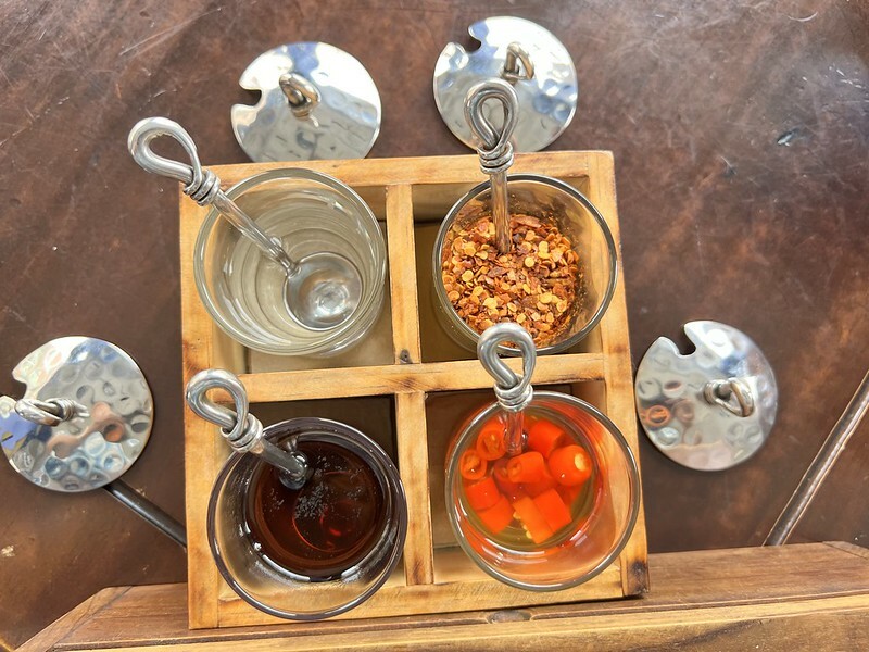 【台灣，高雄市，前金區】2022年高雄米其林必比登推介餐廳(Bib Gourmand)～帕泰padthai，一秒鐘到