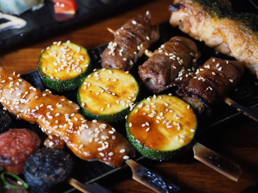 板橋居酒屋推薦《隱居いざかや》江翠店／閉著眼睛點都是極好吃，串燒搭上女生最愛柚子啤酒