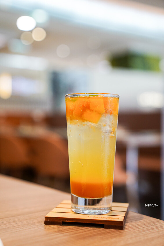 「Woosa高雄大遠百店」改裝新開幕 新口味栗香伯爵冰淇淋鬆餅