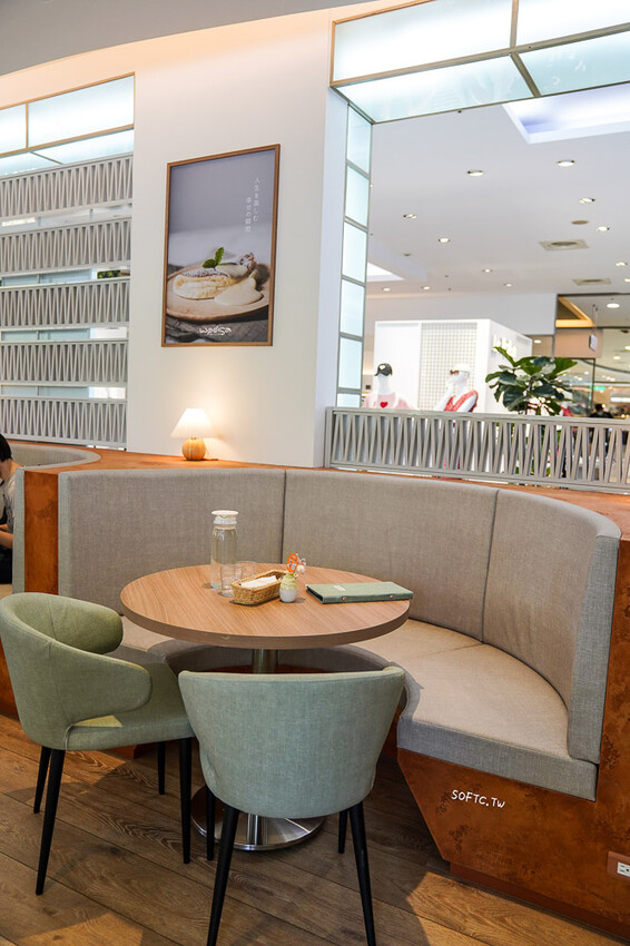 「Woosa高雄大遠百店」改裝新開幕 新口味栗香伯爵冰淇淋鬆餅