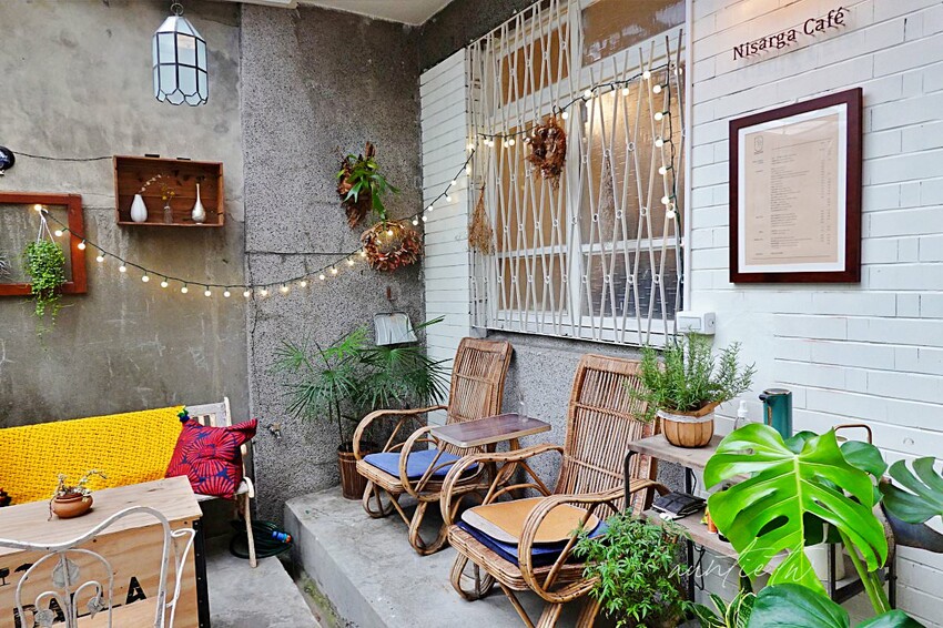 【台北】永春｜本然生活 Nisarga Cafe，小巷中的老宅咖啡廳