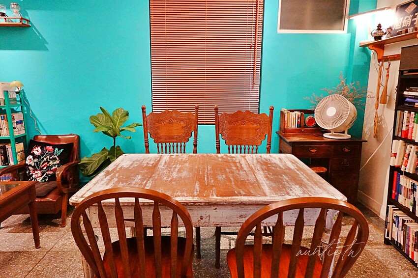 【台北】永春｜本然生活 Nisarga Cafe，小巷中的老宅咖啡廳