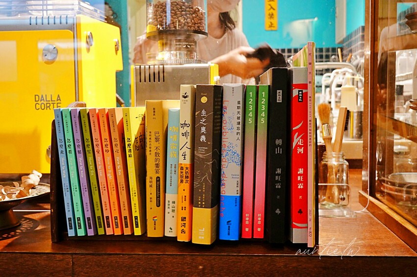 【台北】永春｜本然生活 Nisarga Cafe，小巷中的老宅咖啡廳