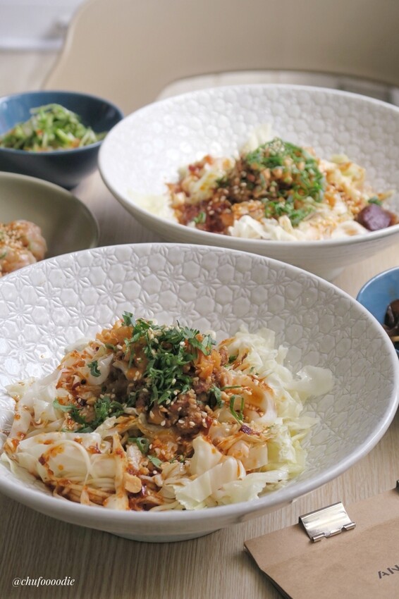 【高雄美食】ANGUS’LAB斯研室 - 巷弄網美文青餐館~辣麻香一絕的川菜美食