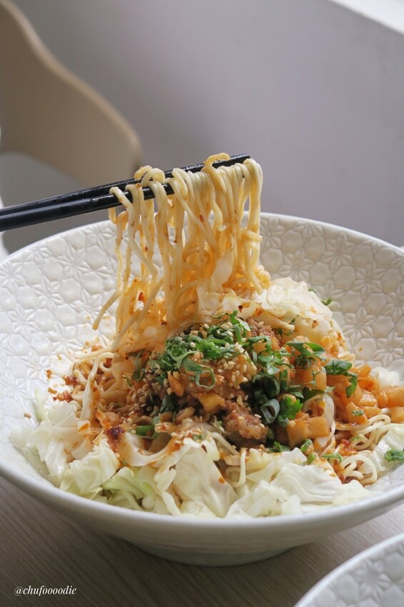 【高雄美食】ANGUS’LAB斯研室 - 巷弄網美文青餐館~辣麻香一絕的川菜美食