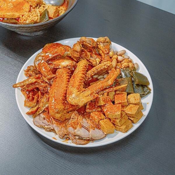 桃園 桃園區 K5食尚趣桃園一店 麻辣冷滷味 7.jpeg