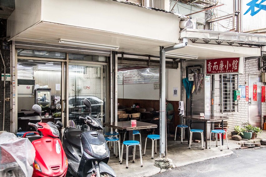 台北快炒推薦香而廉小館：平價美味、菜色無雷，中山區必吃快炒店