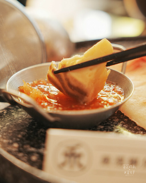 台中北區｜混HUN新品牌，一中街平價特色個人鍋物，創新與美味兼具，文青裝潢宛如咖啡廳｜禾HER小火鍋