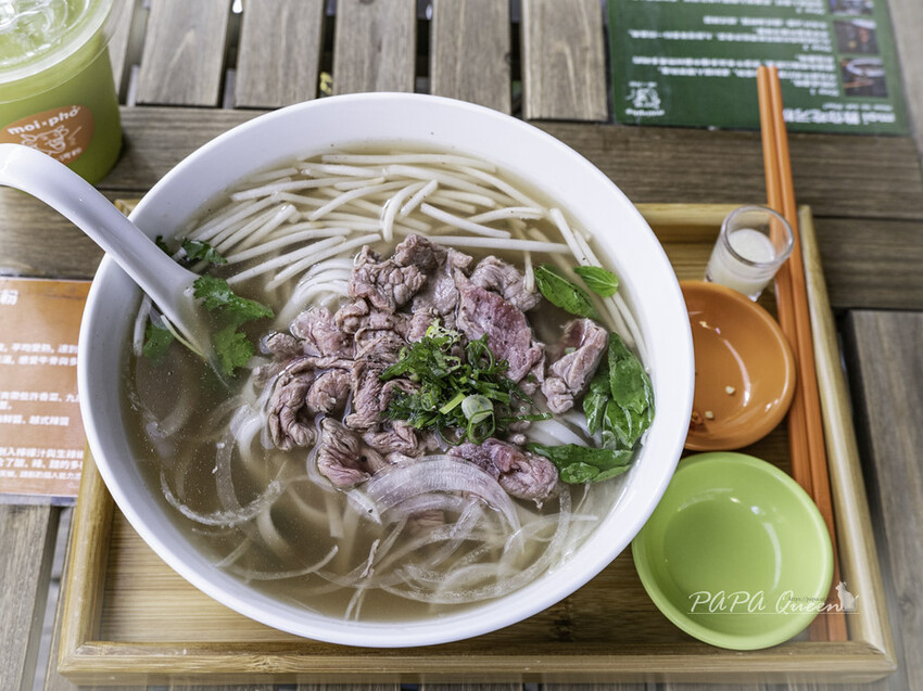 台中西區 美食  哞一河粉 moi x pho 街邊店