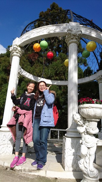 清境小瑞士花園:南投清境~清境小瑞士花園~媲美北歐童話造景~浪漫水上白色教堂~打卡拍照的好地方~ 清境小瑞士花園:南投清境~清境小瑞士花園~媲美北歐童話造景~浪漫水上白色教堂~打卡拍照的好地方~