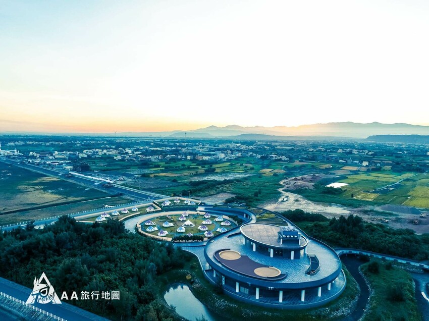 台中夕陽漫漫空拍日出