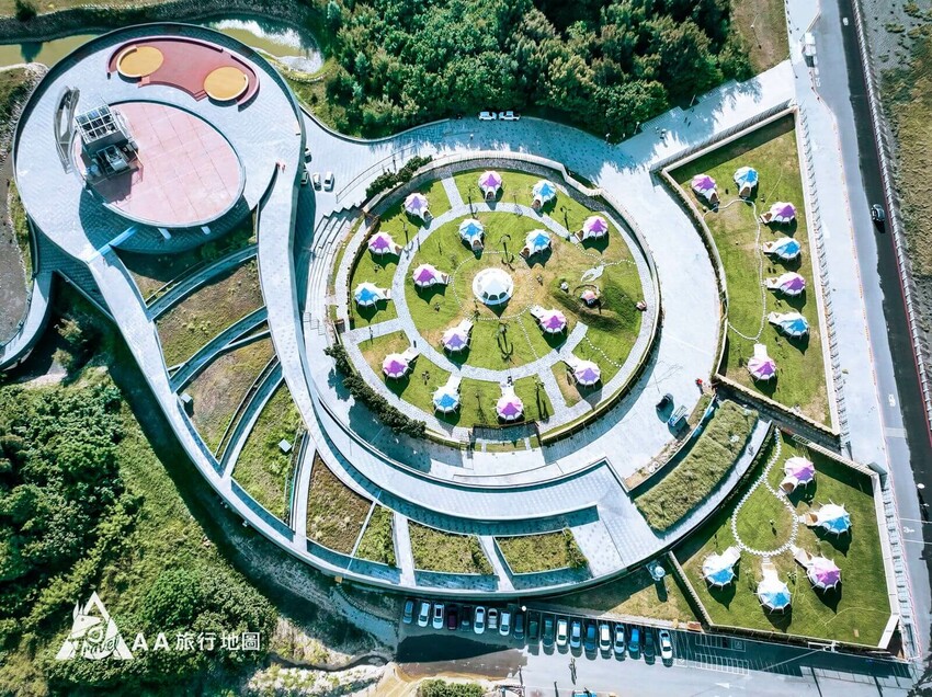 台中夕陽漫漫空拍全景