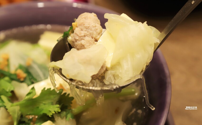 曼谷連三年米其林推薦餐廳 – NARA Thai Cuisine 泰式料理餐廳  首次在高雄SOGO百貨獨家進駐