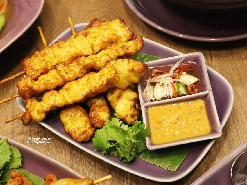 曼谷連三年米其林推薦餐廳 – NARA Thai Cuisine 泰式料理餐廳  首次在高雄SOGO百貨獨家進駐