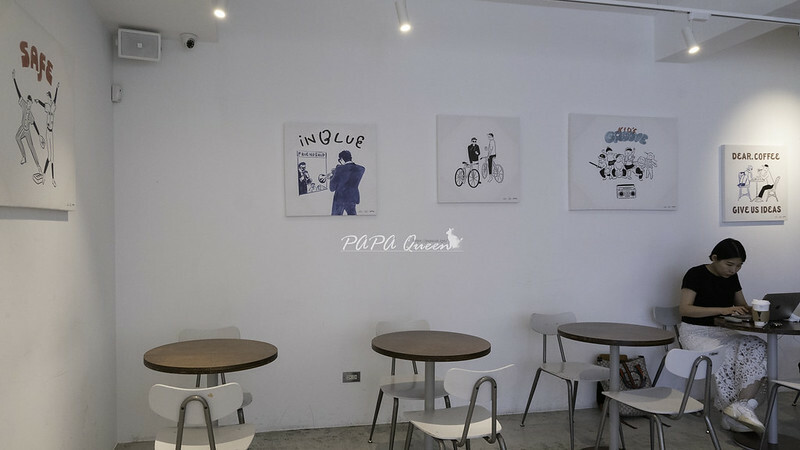 台中公益店| CAFEiN  硬咖啡 白色潮建築