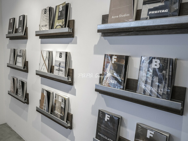 台中公益店| CAFEiN  硬咖啡 白色潮建築