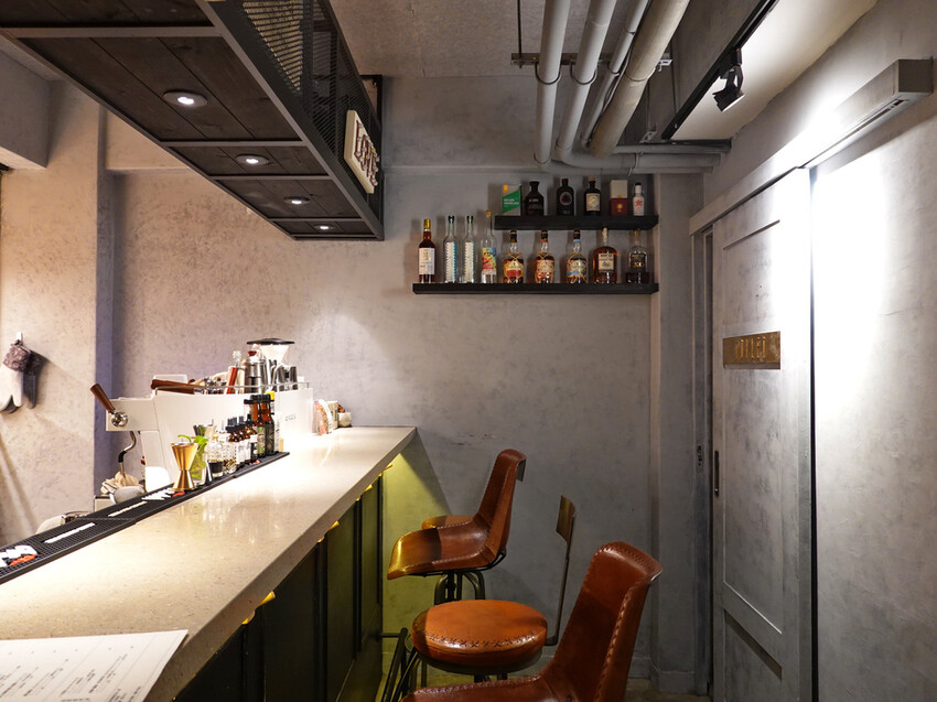 台北松山—HALF CUP 半杯｜你半杯咖啡我半杯酒 分享了生活完整了故事｜南京三民站