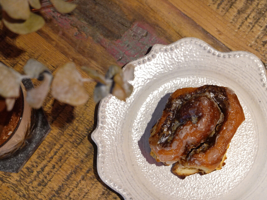 台北松山—HALF CUP 半杯｜你半杯咖啡我半杯酒 分享了生活完整了故事｜南京三民站