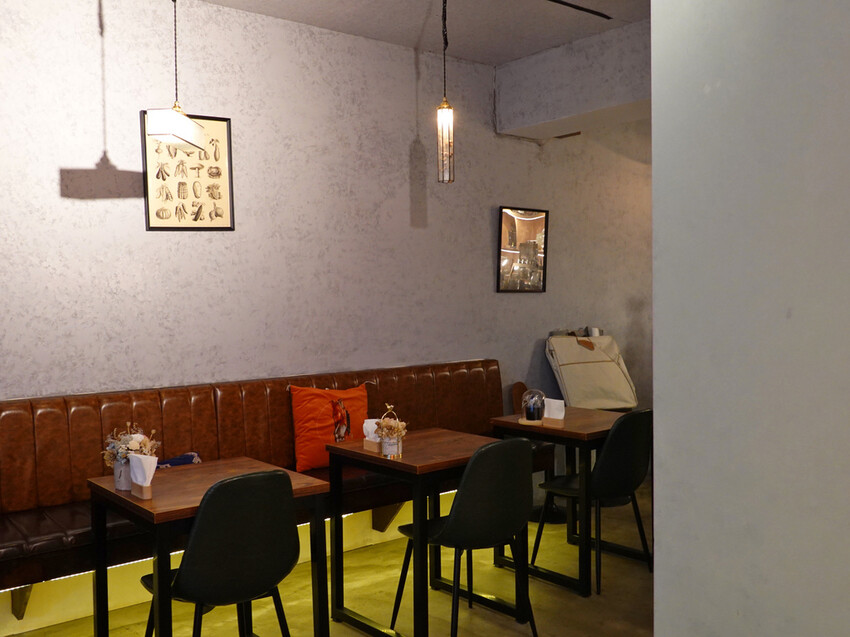 台北松山—HALF CUP 半杯｜你半杯咖啡我半杯酒 分享了生活完整了故事｜南京三民站