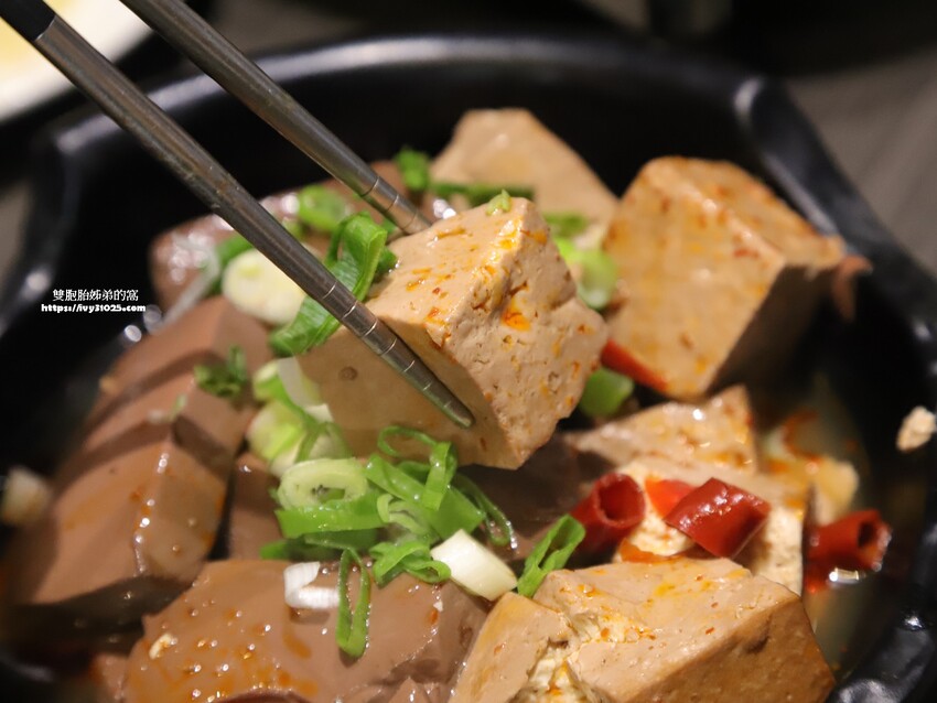 台灣火鍋第一品牌-肉多多大變身 蔬食者天堂35種蔬菜無限吃