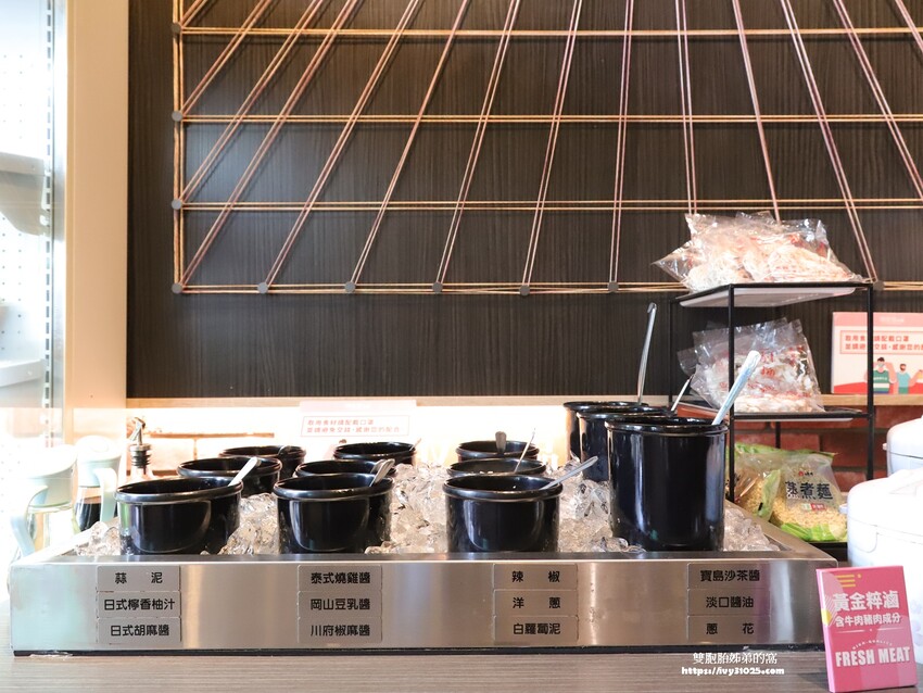 台灣火鍋第一品牌-肉多多大變身 蔬食者天堂35種蔬菜無限吃