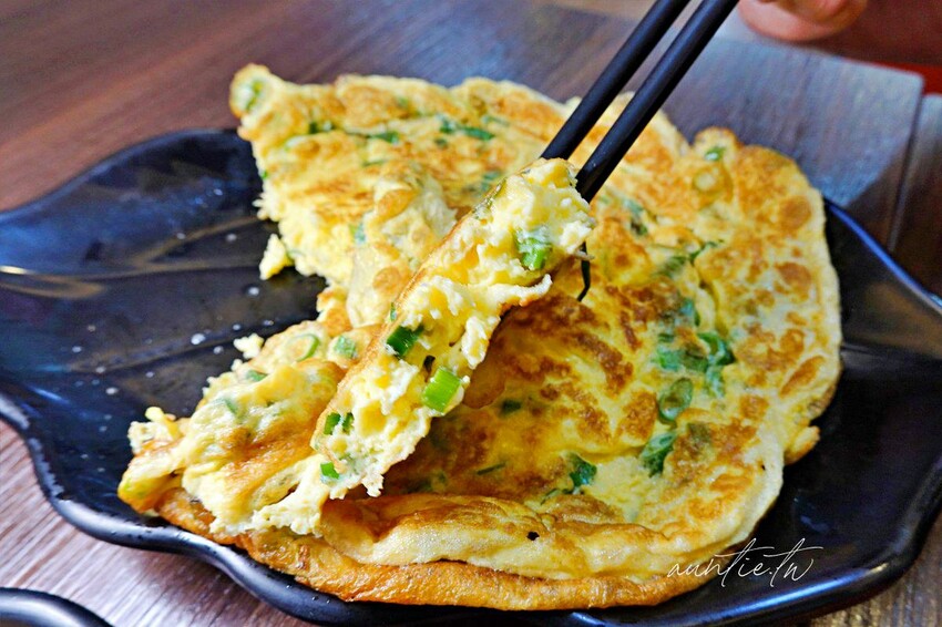 【新北】金山|無双炒飯,生意太好鍋子甩不停,必點蔥花蛋,金山熱炒推薦 (無雙炒飯)