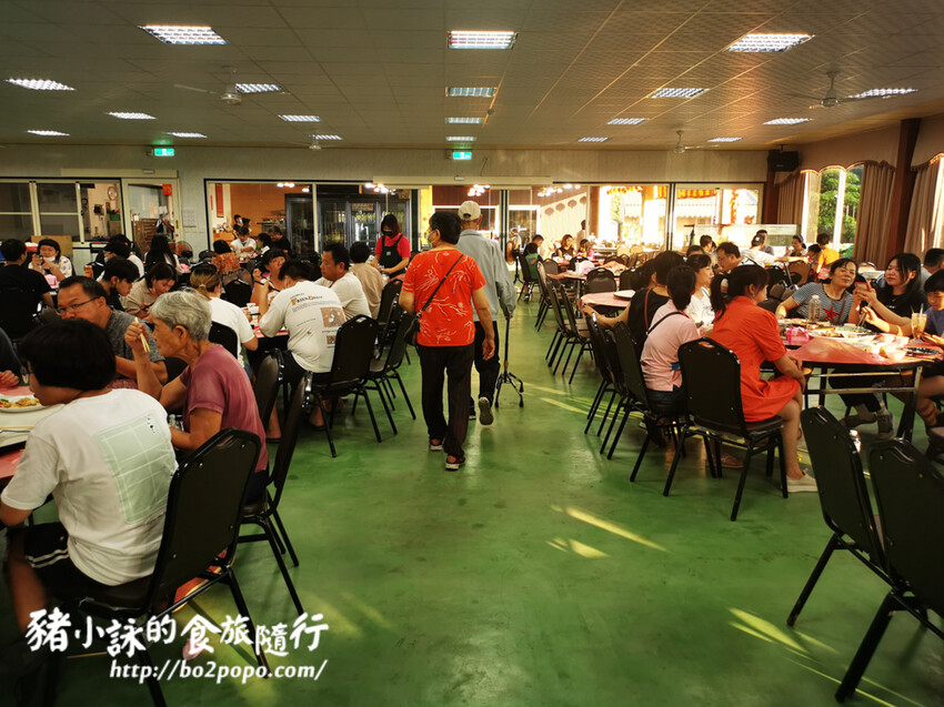 屏東。三地門》瞭望台土雞城。菜色多樣化的土雞料理