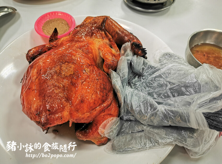 屏東。三地門》瞭望台土雞城。菜色多樣化的土雞料理