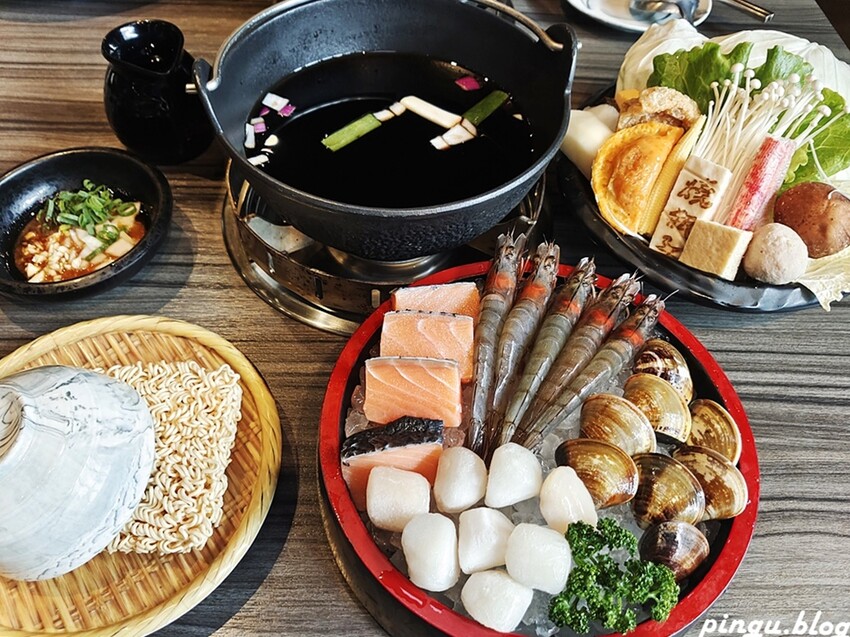 燒瓶子。大肆の鍋|員林鍋物美食：食尚玩家推薦優質火鍋 向日葵花牆IG打卡點