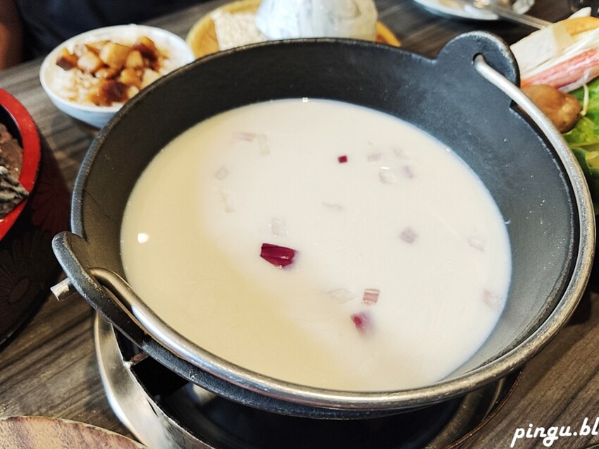 燒瓶子。大肆の鍋|員林鍋物美食：食尚玩家推薦優質火鍋 向日葵花牆IG打卡點