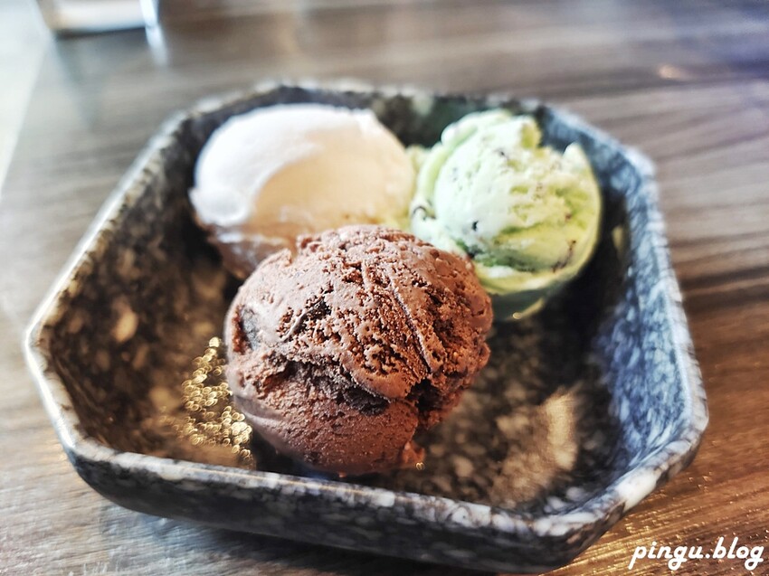 燒瓶子。大肆の鍋|員林鍋物美食：食尚玩家推薦優質火鍋 向日葵花牆IG打卡點