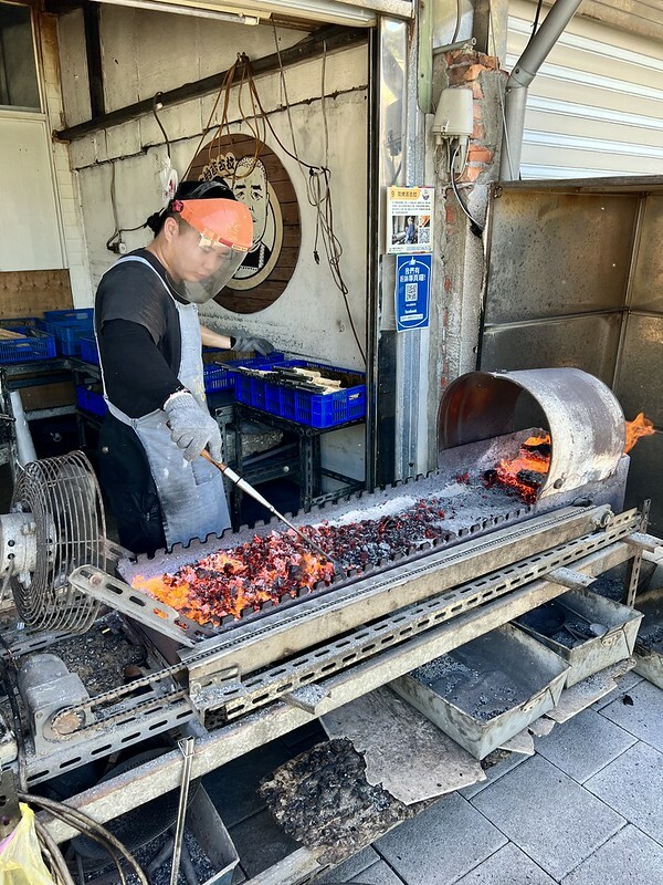 【台灣，基隆市，中正區】涂大手工碳烤吉古拉，來晚了可就吃不到嚕！！（基隆美食/正濱漁港美食）