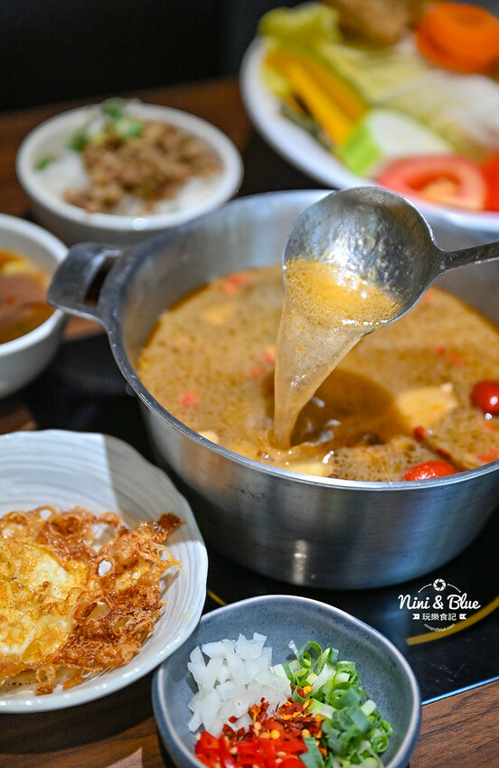 森釧鍋物 | 台中火鍋吃到飽，野菜放題自助吧，居然有中華豆花還免服務費