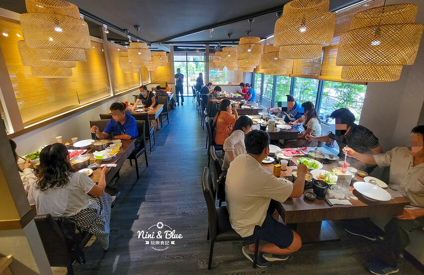 森釧鍋物 | 台中火鍋吃到飽，野菜放題自助吧，居然有中華豆花還免服務費