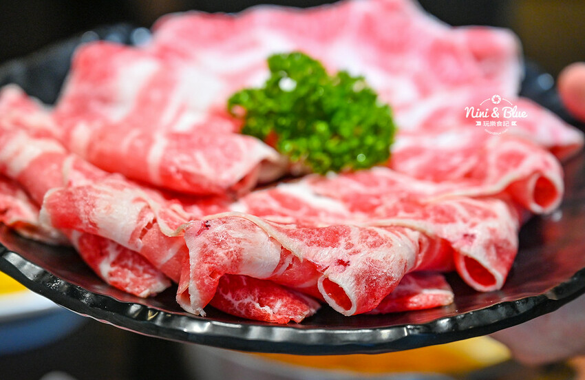 森釧鍋物 | 台中火鍋吃到飽，野菜放題自助吧，居然有中華豆花還免服務費