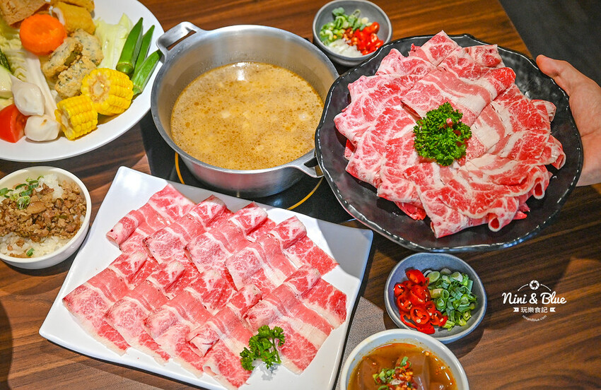 森釧鍋物 | 台中火鍋吃到飽，野菜放題自助吧，居然有中華豆花還免服務費